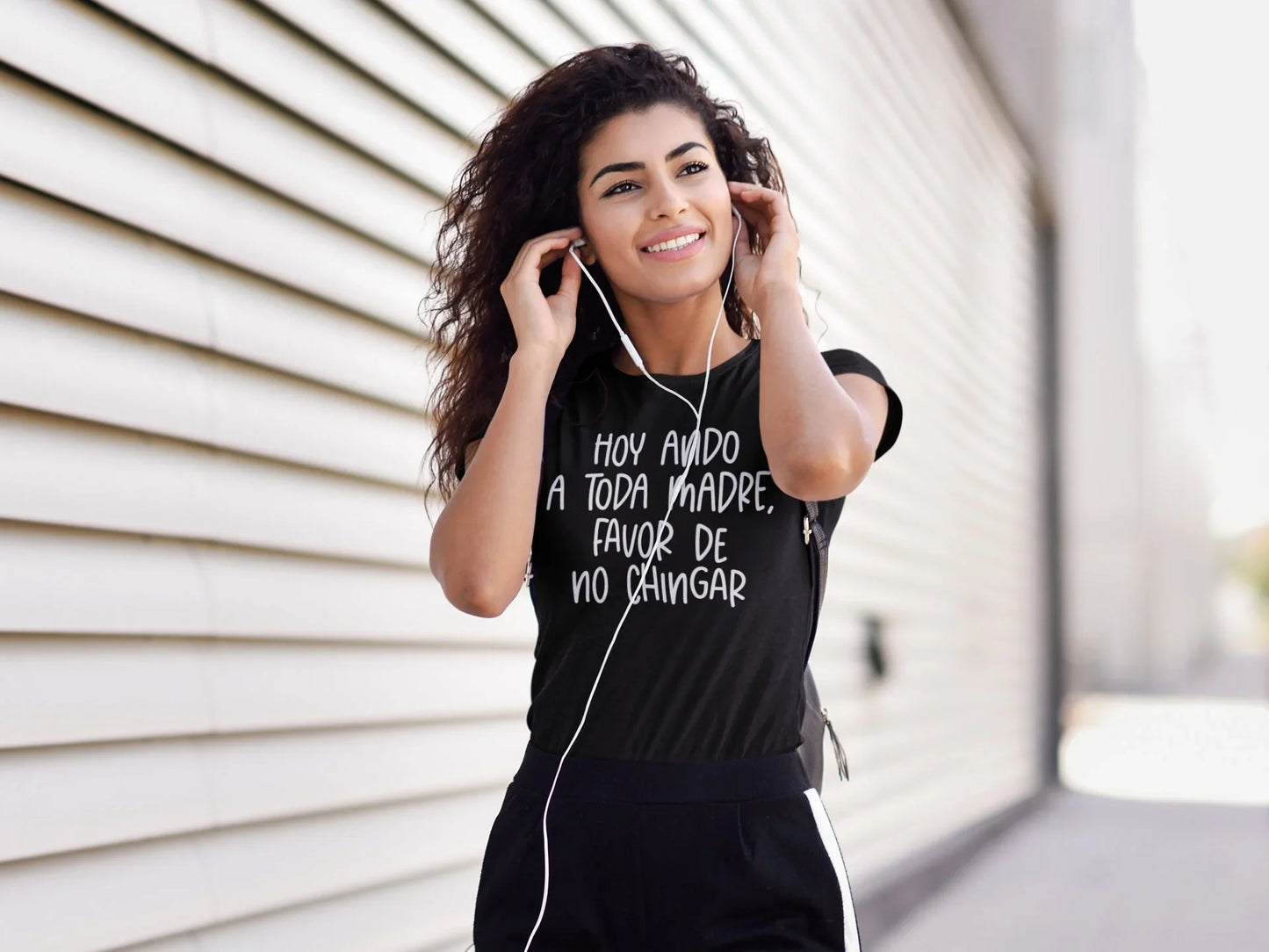 Hoy Ando a Toda Madre T-Shirt – Funny Spanish Graphic Tee for Strong Latinas - Zazations