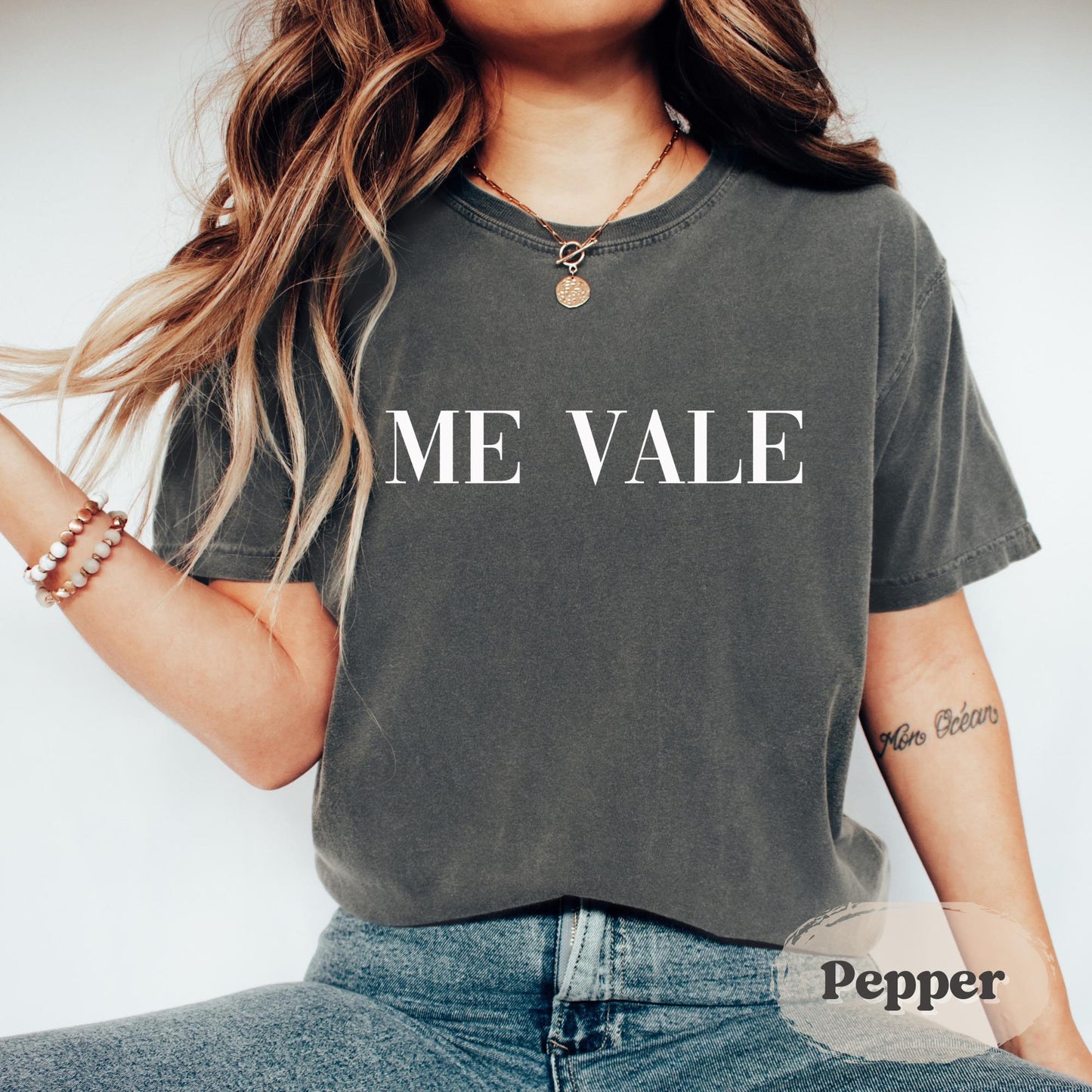 Camiseta Me Vale – Dicho Mexicano Divertido